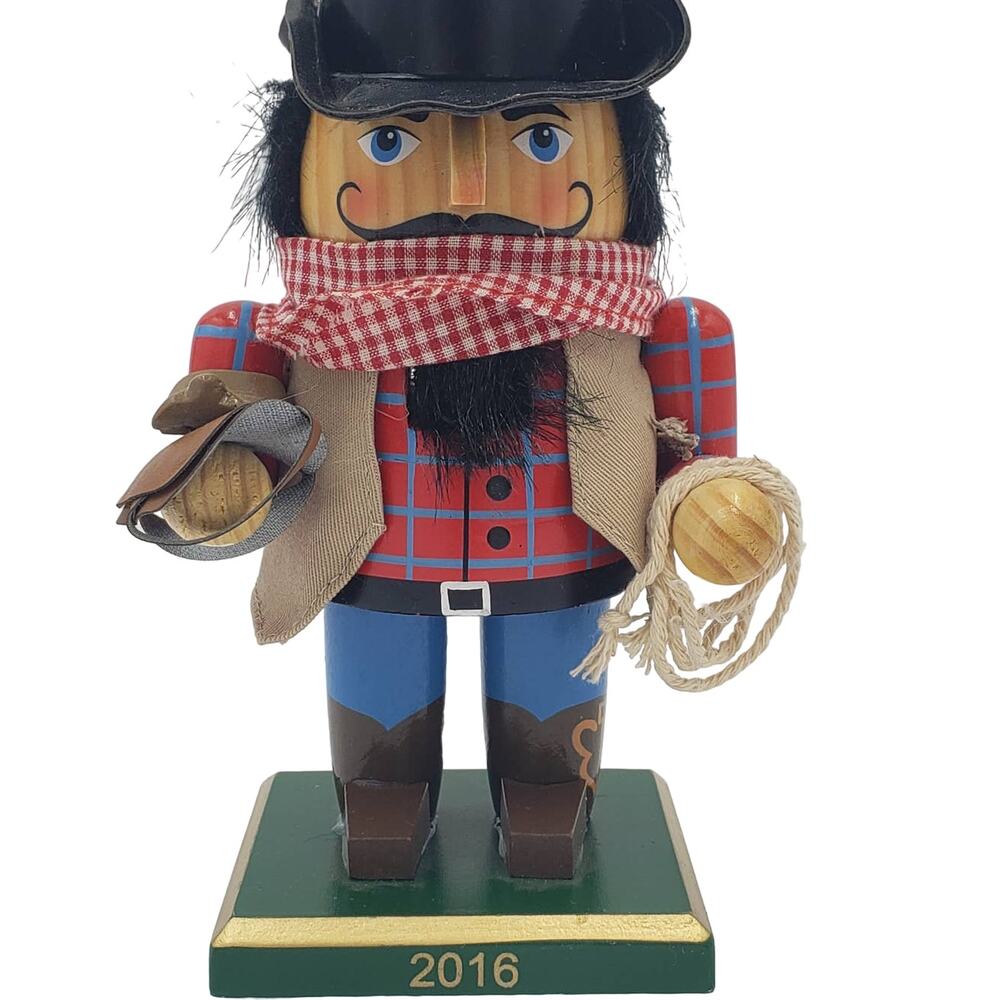 Nutcracker Cowboy Rancher Western Cowboy Hat Lasso Rope Trimmery Size 7" Tall